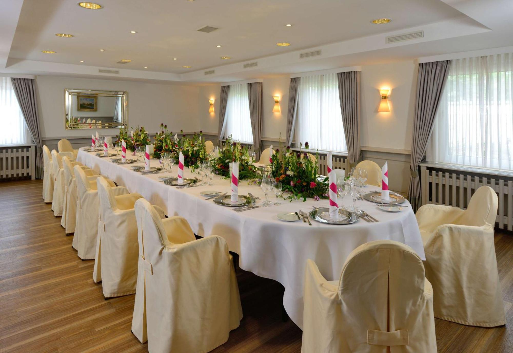 Best Western Hotel Der Foehrenhof Hannover Bagian luar foto
