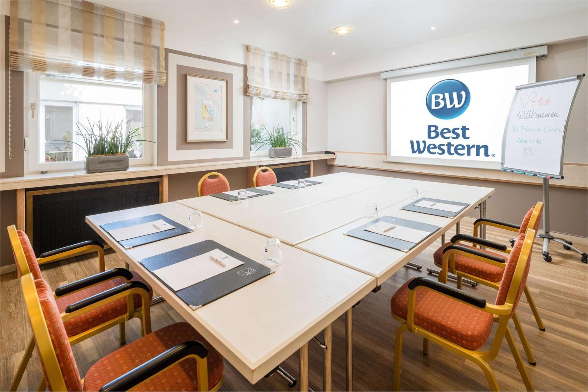 Best Western Hotel Der Foehrenhof Hannover Bagian luar foto