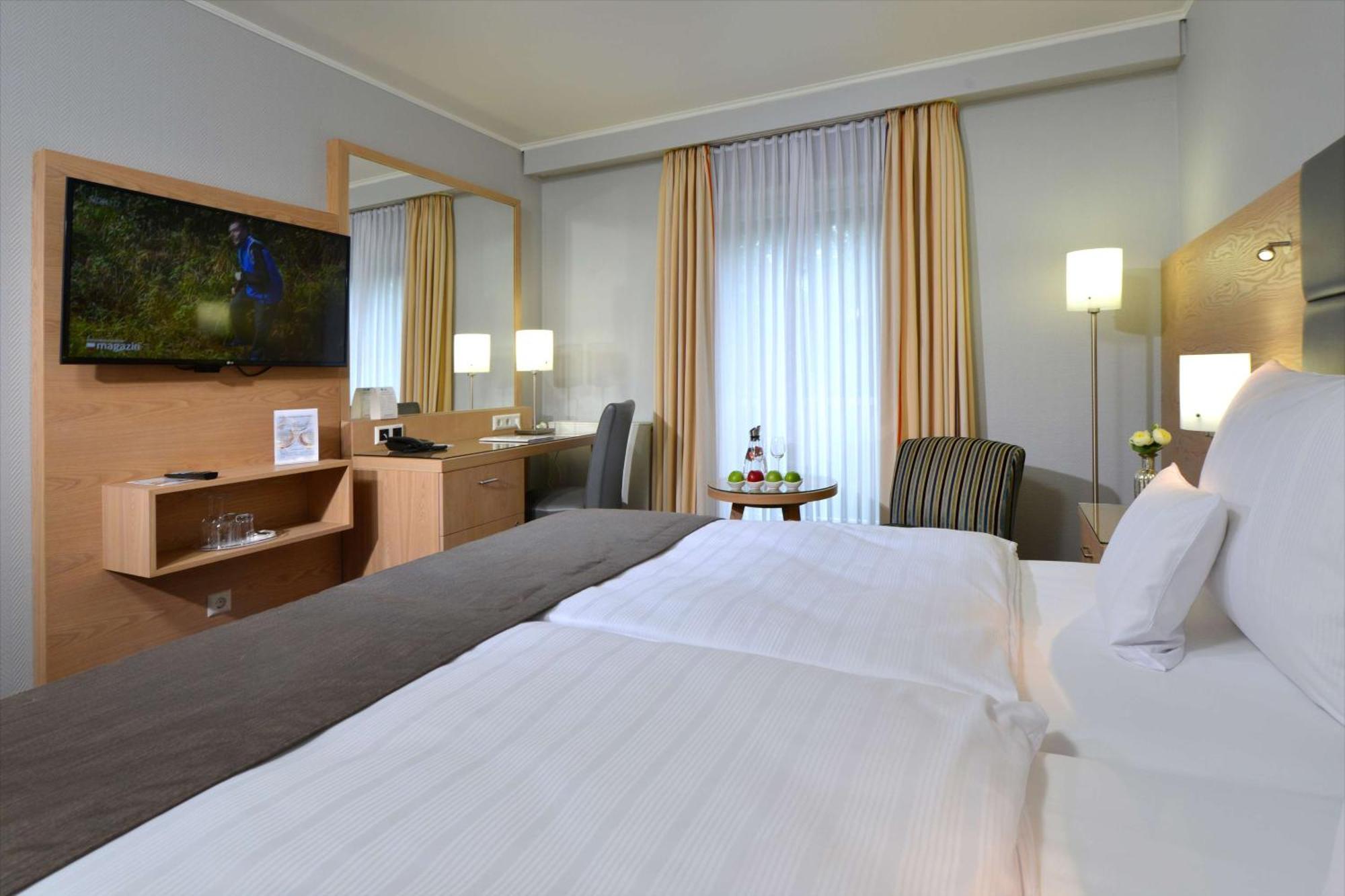 Best Western Hotel Der Foehrenhof Hannover Bagian luar foto